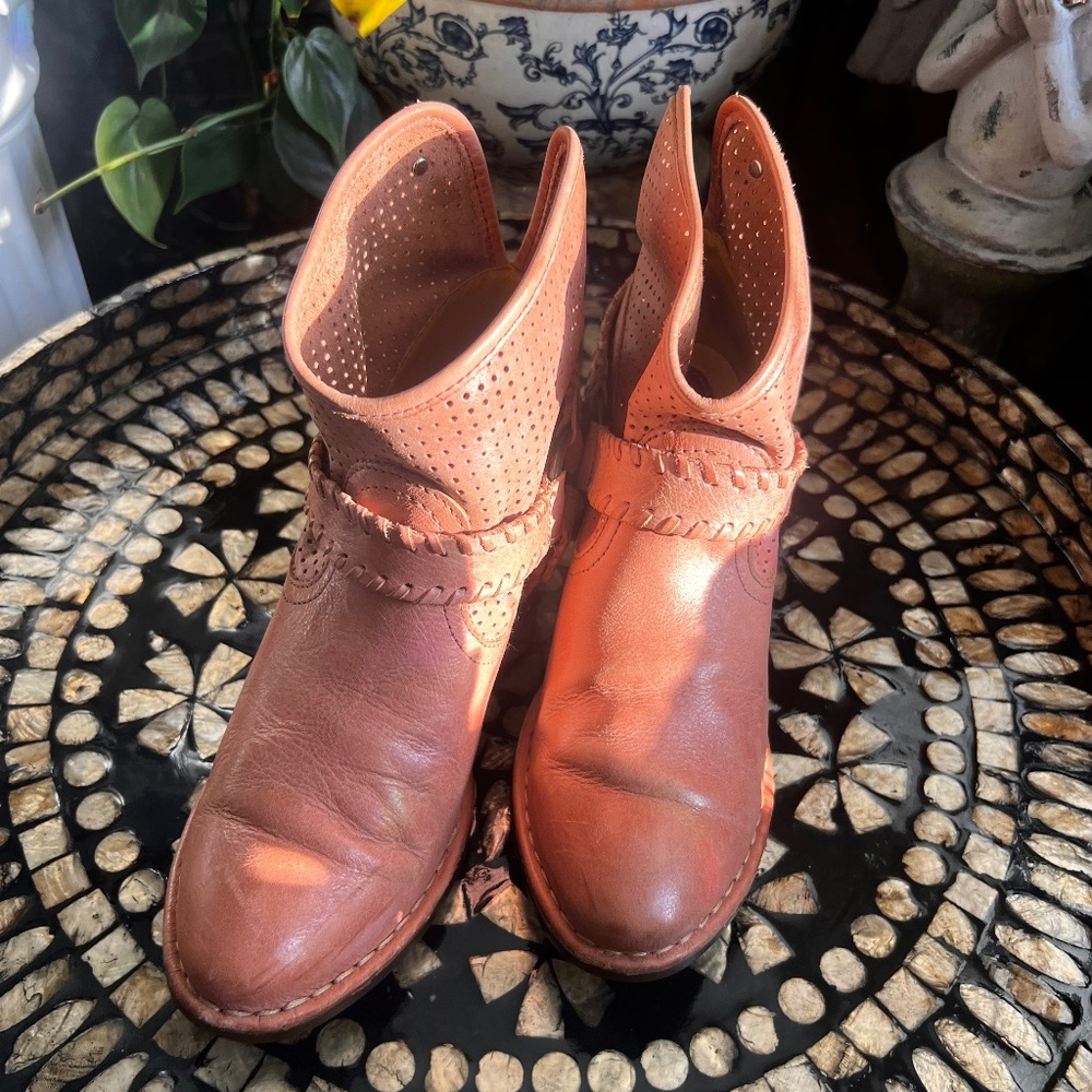 Brussola ~ Pink Leather Boots~ Buckled ~ Braided ~ Size 38-8